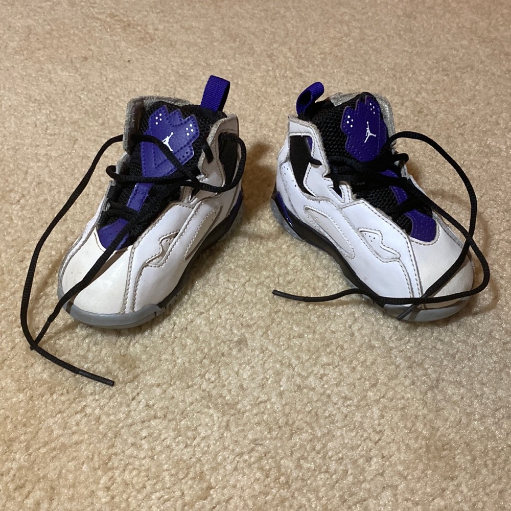 Nike Jordan True Flight- Size 6c